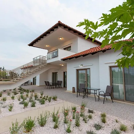 Apartment Varkes 2 *