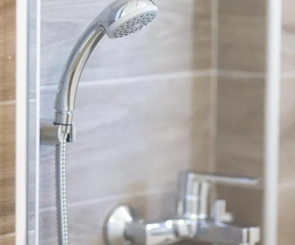 Varkes 2 Νέα Μουδανιά