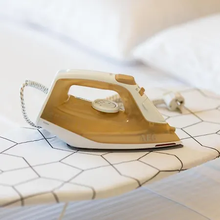 Varkes 2 * Nea Moudhania